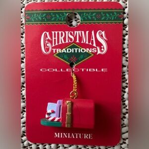 Matrix Industries Christmas Traditions Collectible Miniature Mailbox Ornament 96